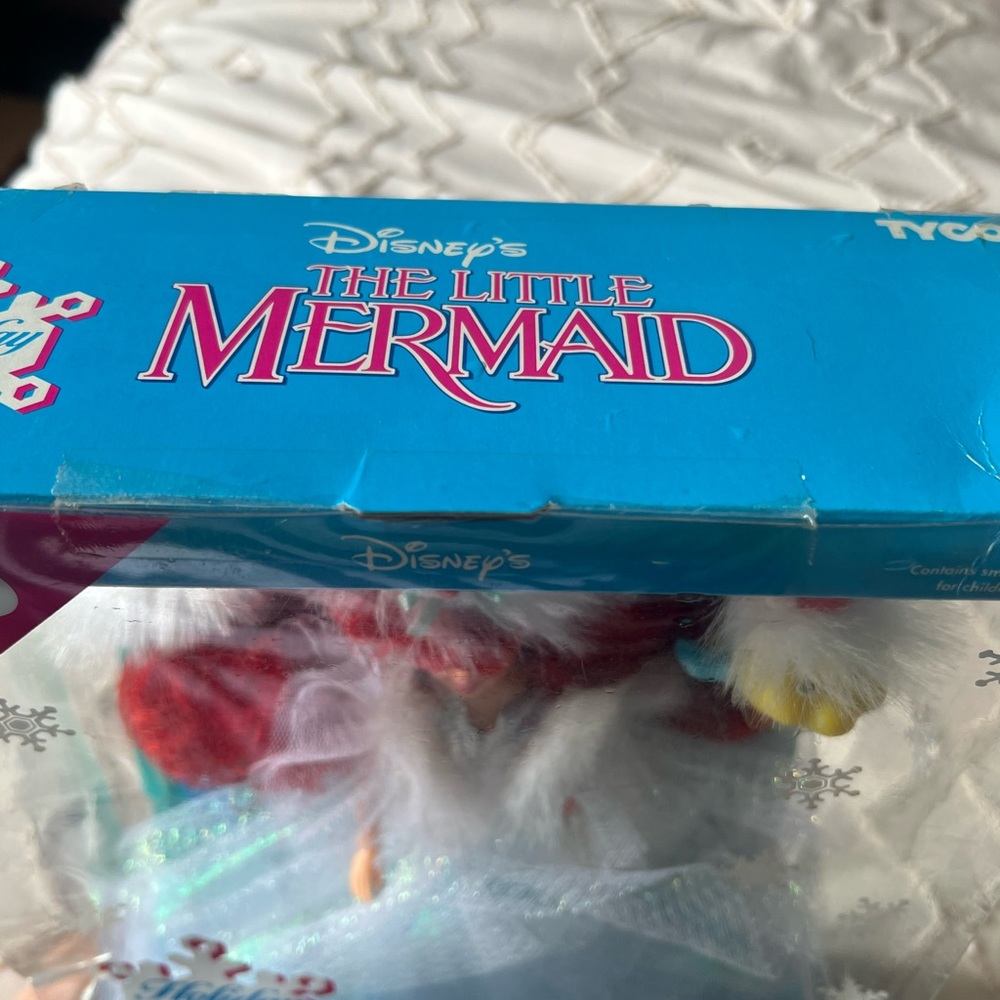 Holiday Ariel tyco excluded from 3/$15 - Picture 2 of 7